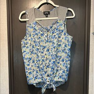 Bobeau Blue and Gray Floral Blouse